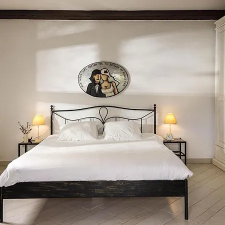 Charming Villa Tinjan