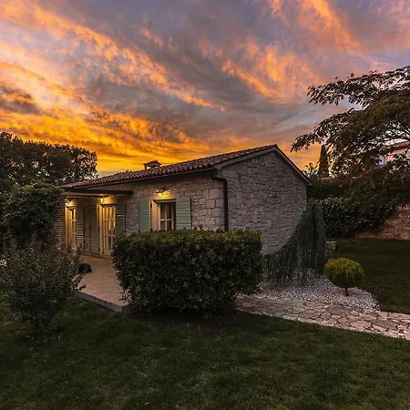 Villa Charming